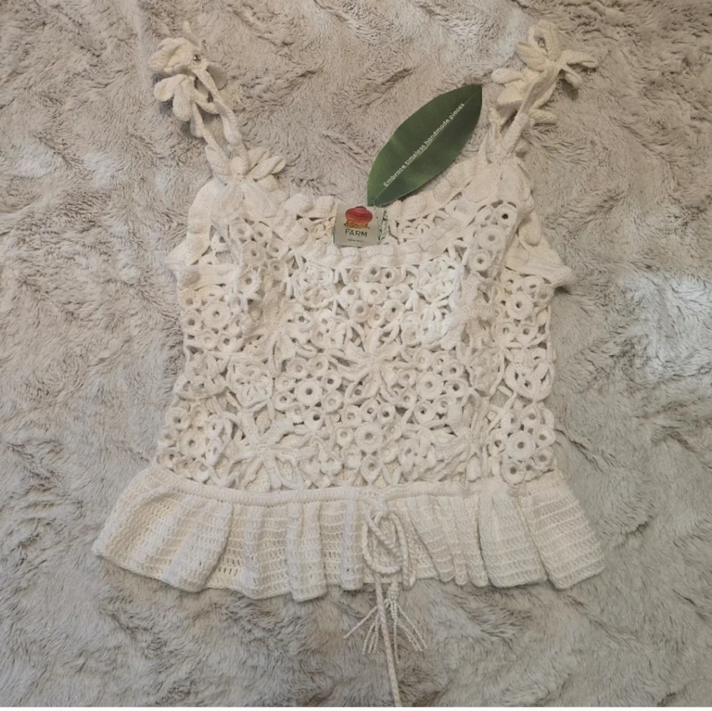 FARM Rio White Crochet Top - Picture 3 of 7